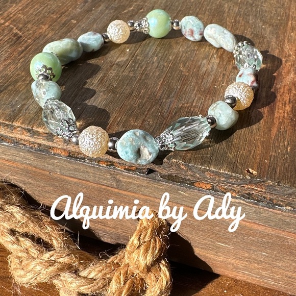 Larimar 6mm dainty beaded bracelet - Picture 1 of 5